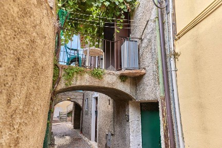 Terratetto plurifamiliare via are 13, Magugnano, Brenzone sul Garda