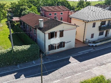 Terratetto plurifamiliare via degli alpini 54, Volon, Zevio