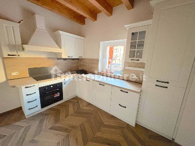 Buttapietra, Via Dolomiti