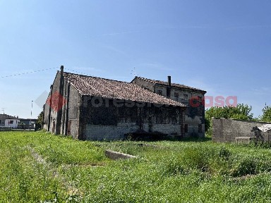 Terratetto unifamiliare Strada San Pierino, Trevenzuolo