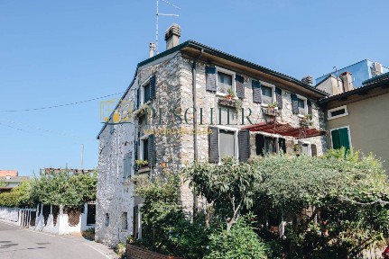 Terratetto unifamiliare Località Fornaci 1, Centro, Peschiera del Garda