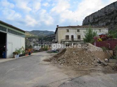 Casa indipendente all'asta via Menevo 3, Dolcè