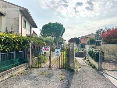 Verona, San Massimo - Croce Bianca, Via Brigata Regina, 10A