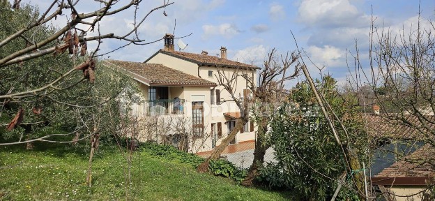 Terratetto unifamiliare via Monte Rocca, Centro, Caldiero