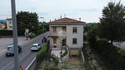 Terratetto unifamiliare via Valpolicella 4, Centro, San Pietro in Cariano