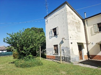 Terratetto unifamiliare via di Mezzo 15, Perzacco, Zevio