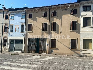 Belfiore, Via Guglielmo Marconi, 42