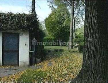 Casa indipendente all'asta via Laghetto Squarà 15/A, Verona