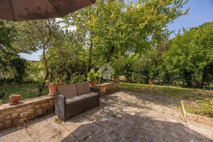 Terratetto unifamiliare 375 m², buono stato, Centro, Fumane