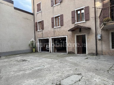 Terratetto plurifamiliare via Giovanni Arduino 24, Centro, Caprino Veronese