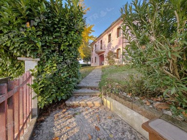 Terratetto unifamiliare via della valle, Centro, Legnago