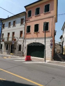 Terratetto unifamiliare 141 m², ottimo stato, Centro, Legnago