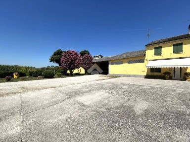 Terratetto unifamiliare 210 m², buono stato, Isola della Scala
