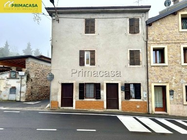 Terratetto unifamiliare via centro 20, Romagnano, Grezzana