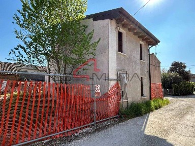 Terratetto unifamiliare 70 m², ottimo stato, Centro, Nogara