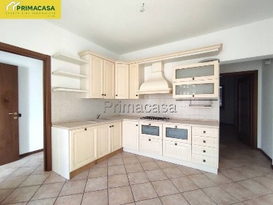Terratetto plurifamiliare 139 m², buono stato, Beccacivetta Azzano, Castel d'Azzano