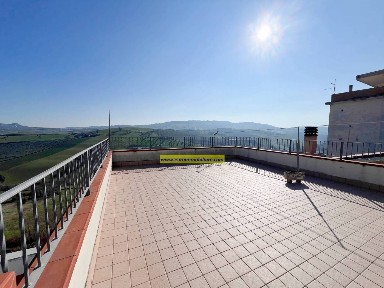 Attico via Borgo Nuovo, Casoli, Atri