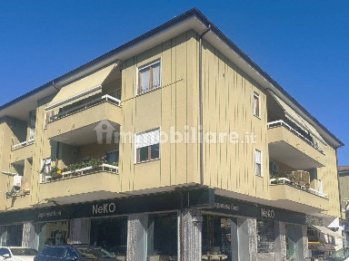 Rieti, Via Angelo Sacchetti Sassetti, 41