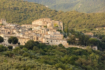 Appartamento via dei Nobili, Centro, Roccantica