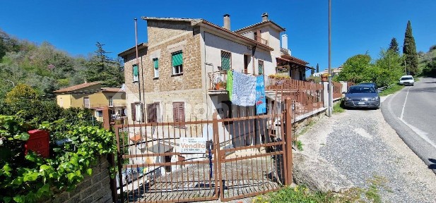 Toffia, via farense, 22