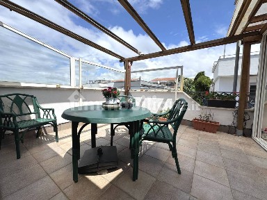Attico ottimo stato, 64 m², San Pio, Cappuccini, Civitavecchia