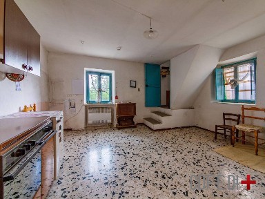 Appartamento via Roma 34, Centro, Longone Sabino