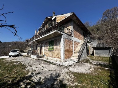 Longone Sabino, Via Reatina