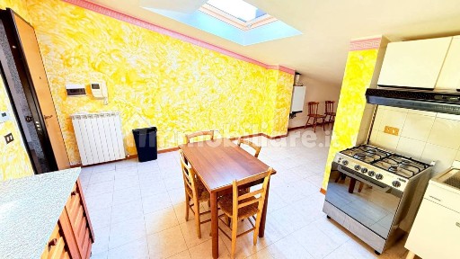 Bilocale via Rieti 45, Rieti