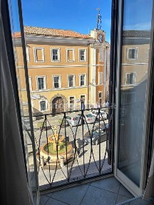 Magliano Sabina, Piazza Giuseppe Garibaldi