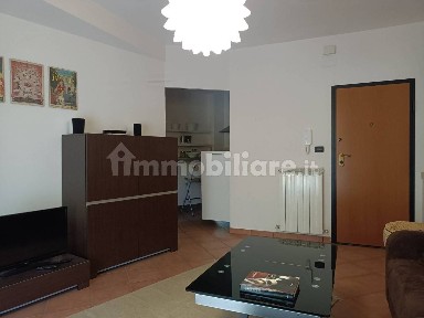 Trilocale via Pierluigi Mariani 54, Rieti