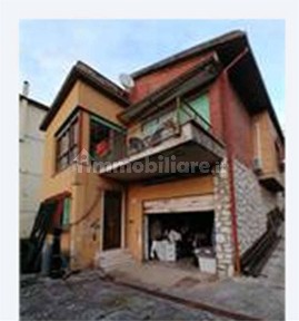 Magliano Sabina, Via di Santa Maria, 22