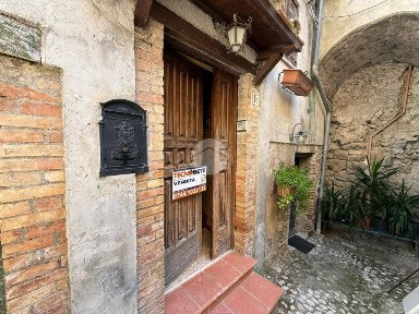 Trilocale vicolo Jacobelli, Collevecchio