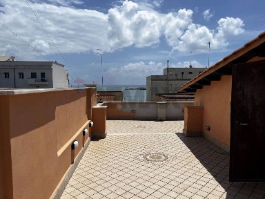 Attico ottimo stato, 104 m², Centro Storico, Anzio