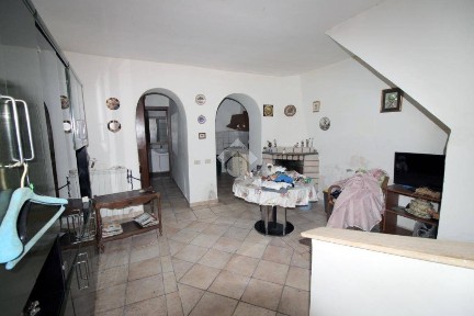 Quadrilocale via Umberto I 31, Salisano