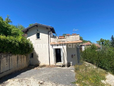 Contigliano, Via San Lorenzo