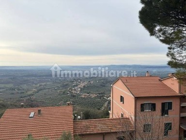 Trilocale via Rieti, Centro, Fara in Sabina