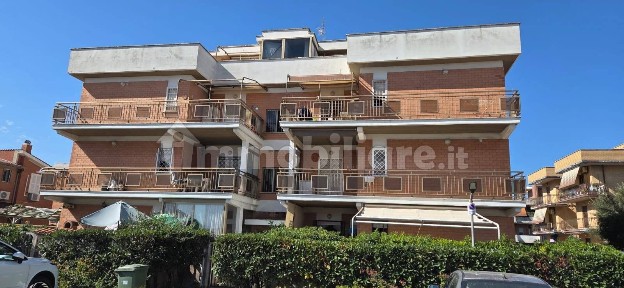 Attico buono stato, 65 m², Marina di Ardea, Ardea