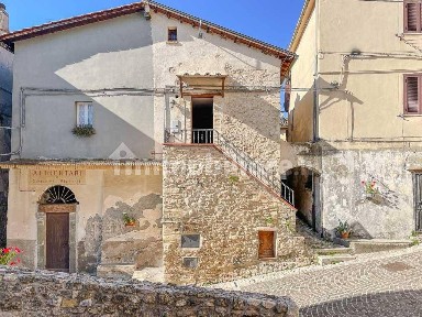 Scandriglia, Via della Chiesa