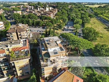 Attico da ristrutturare, 135 m², Monte Mario - Trionfale, Roma