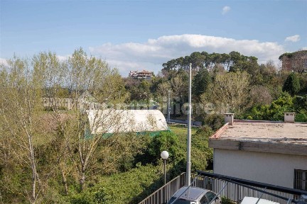 Trilocale via 13 giugno, Centro, Magliano Sabina