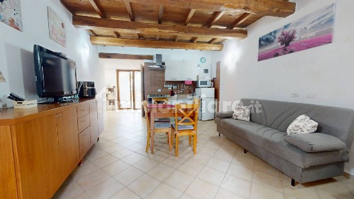 Monolocale buono stato, su più livelli, Santa Rufina, Cittaducale