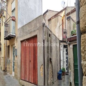 Appartamento all'asta via San Sebastiano, 42, Enna