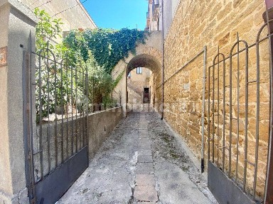 Appartamento via Roma, Centro, Calascibetta