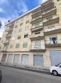 Appartamento via Monsignor La Vaccara, 45, Piazza Armerina