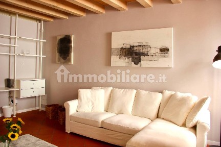 Bilocale via del Monte 10, Centro Storico, Udine