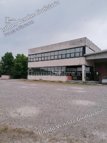 Capannone all'asta via Europa, Sabbioneta
