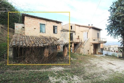 Rustico via SP19 21, Castellalto