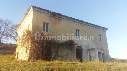 Casa colonica Contrada San Tommaso, Montegranaro
