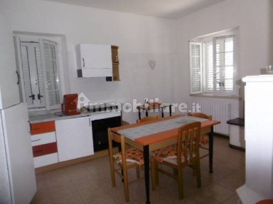 Casale Contrada Arzano Bulgarette 4, Monte San Pietrangeli