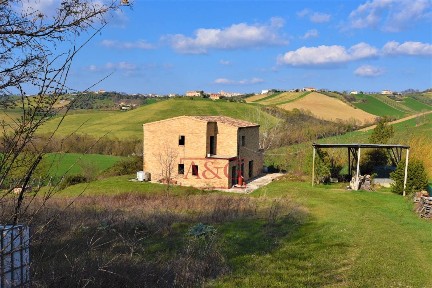 Rustico contrada Paradette snc, Rapagnano